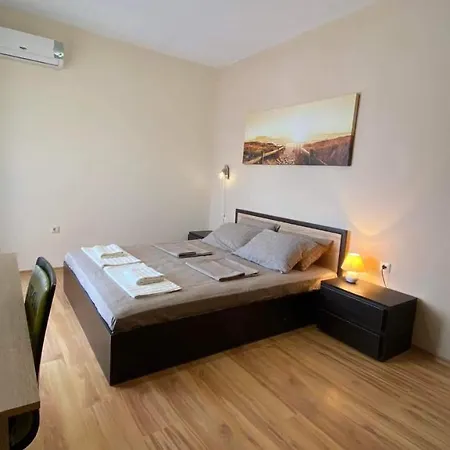 Harmani Apartcomplex Onegin Ii 10 - Free Parking Apartment